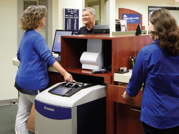 credit union bank cash handling. kemba